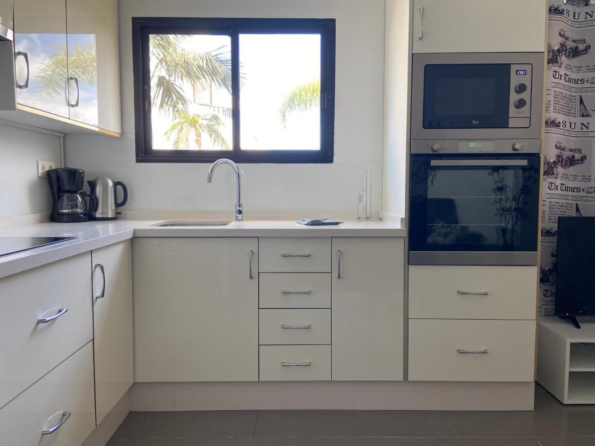 1 Bed Los Cristianos Near The Bus Station Arona  Ngoại thất bức ảnh