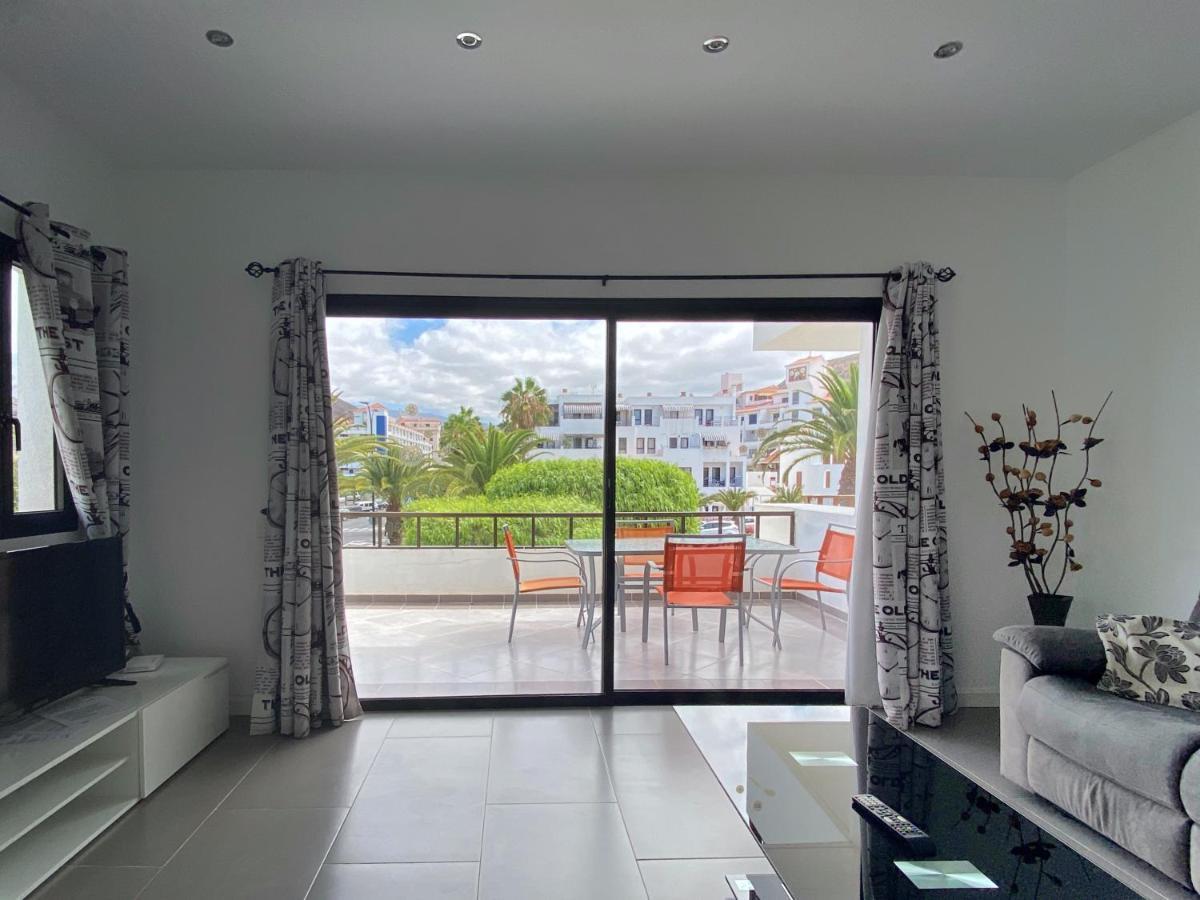 1 Bed Los Cristianos Near The Bus Station Arona  Ngoại thất bức ảnh
